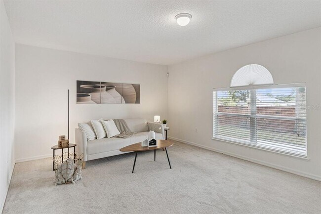 Building Photo - 15519 Willet Ct