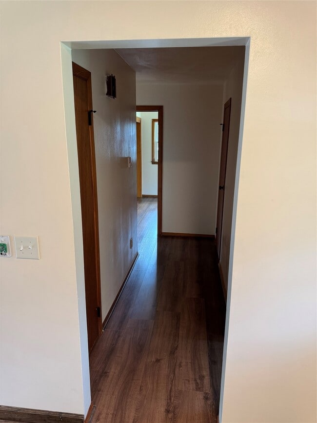 Building Photo - 11 Maiden Ln