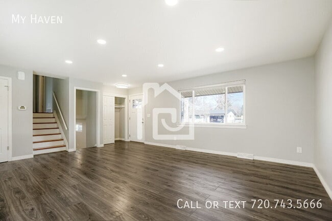 Building Photo - 5287 Indiana St