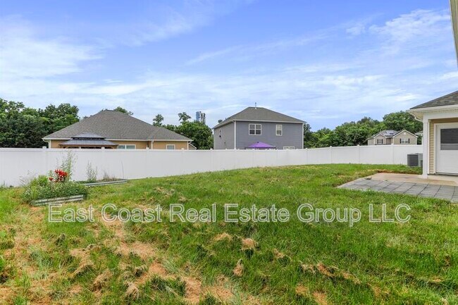 Building Photo - 87 Eakins Ln