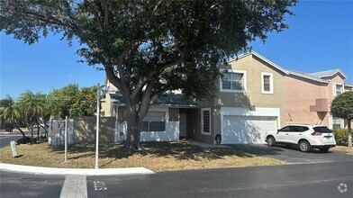 Building Photo - 14671 SW 94th Terrace