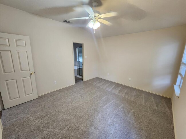 Building Photo - 11620 Paul E Anderson Dr