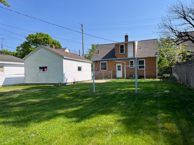 Building Photo - 935 Colfax Ave