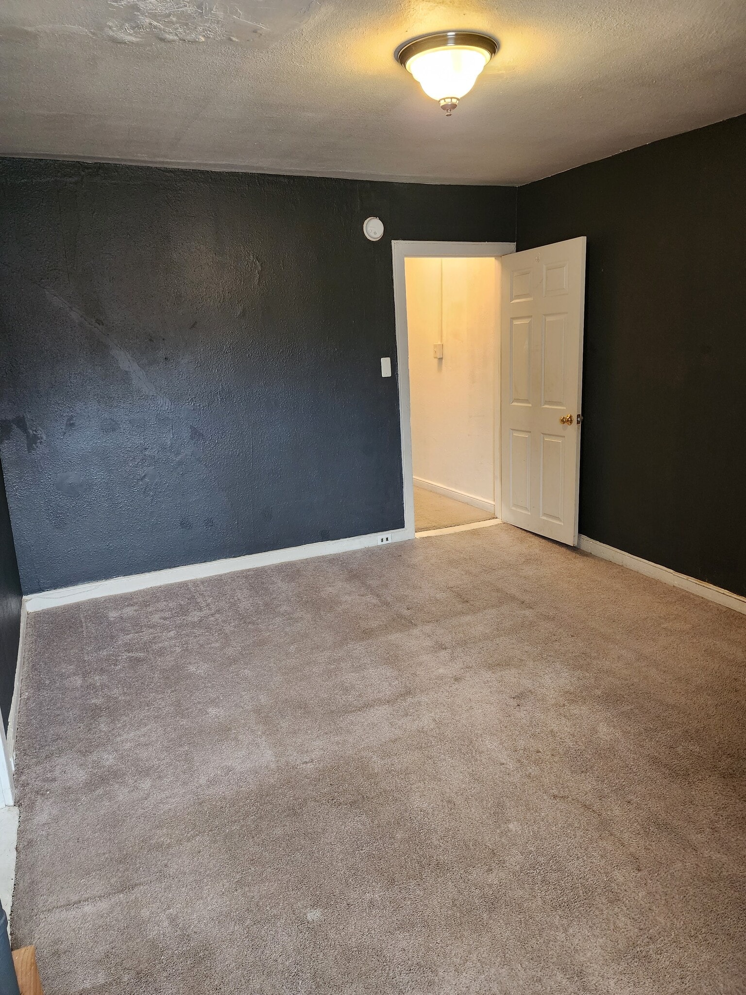 Second Floor Living Room - 232 N Shippen St