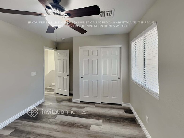 Building Photo - 10525 Silver Cholla Ct