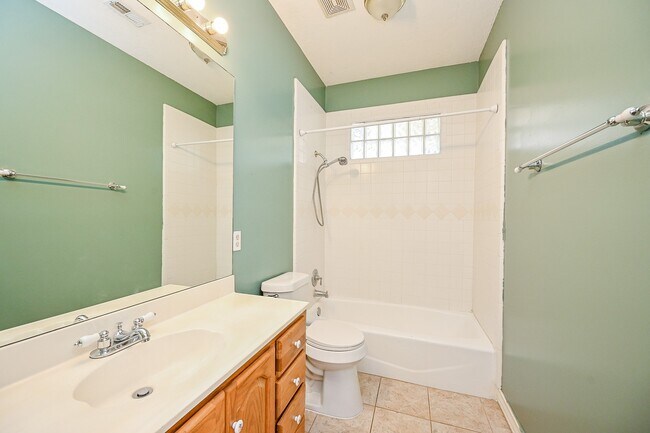 Building Photo - 26824 Victory Ln