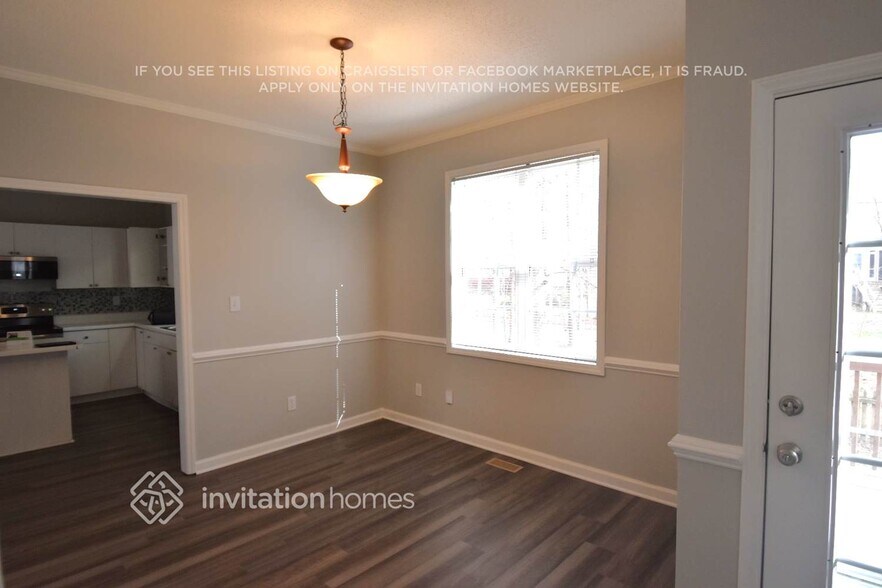 Building Photo - 113 Brampton Cir