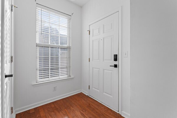 Building Photo - 4 Maravista Ave