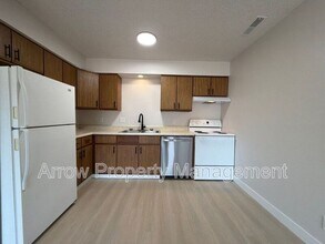 Building Photo - 539 N 24th St