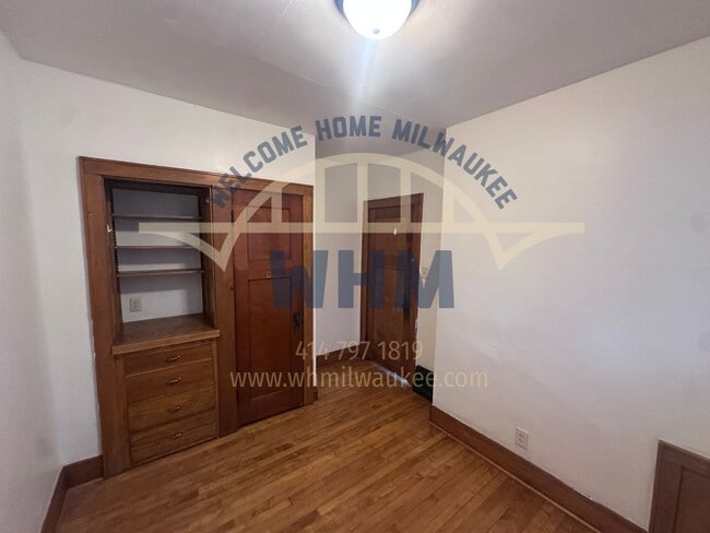 Building Photo - 1603 E Hampshire St