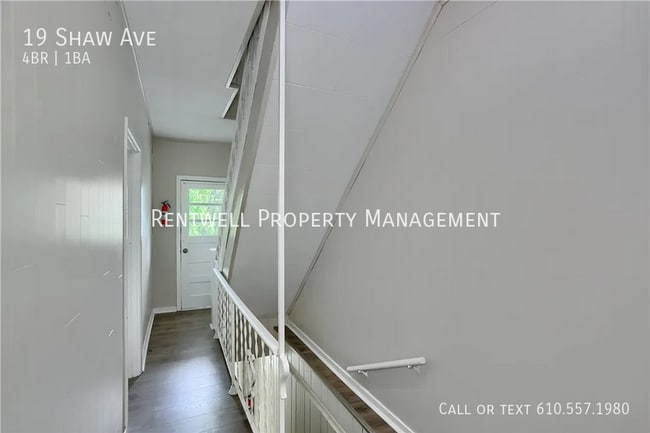 Building Photo - 19 Shaw Ave