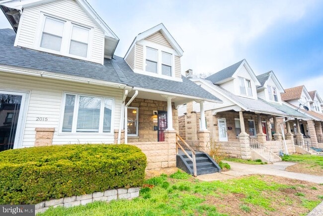 Building Photo - 2013 Edgmont Ave