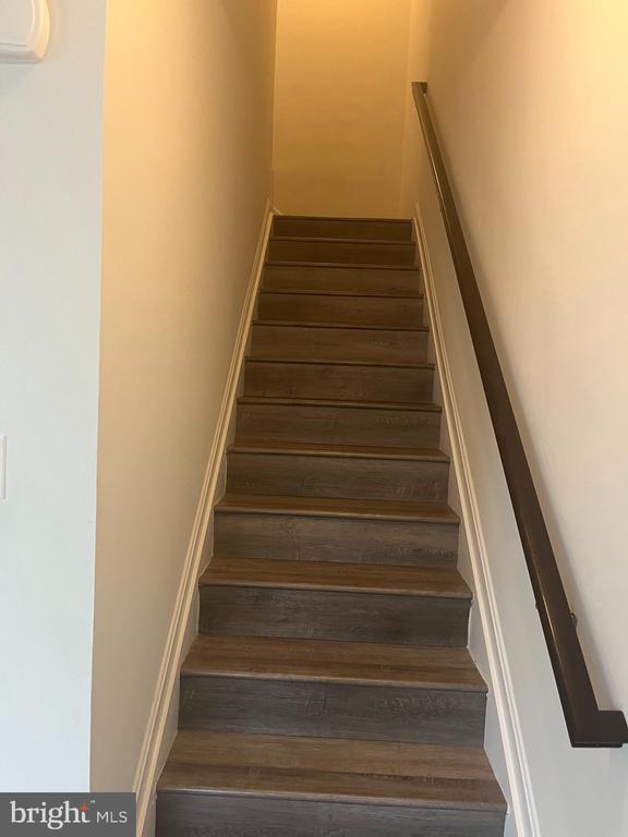 Building Photo - 178 Magellan Dr