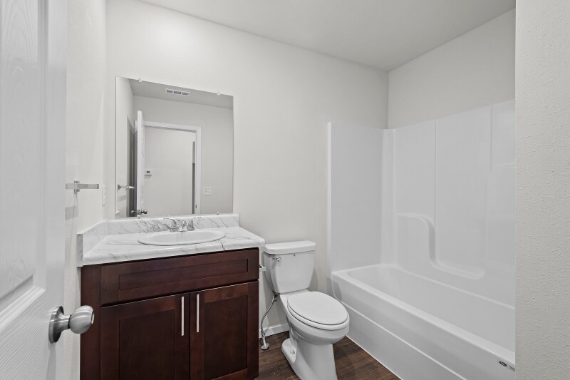 Building Photo - 2929 W McLaren Dr