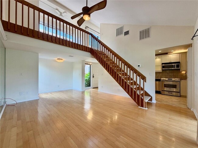Building Photo - 1320 Pelican Creek Crossing