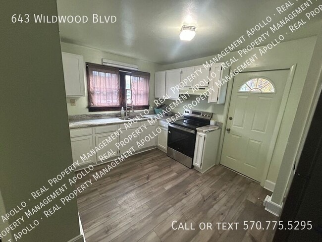 Building Photo - 643 Wildwood Blvd