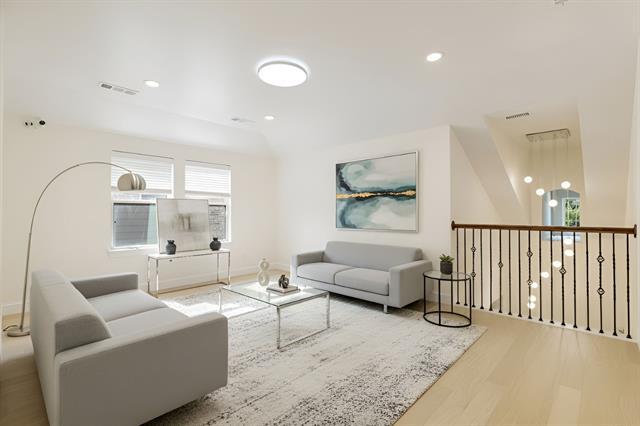 Building Photo - 411 Overton Ave