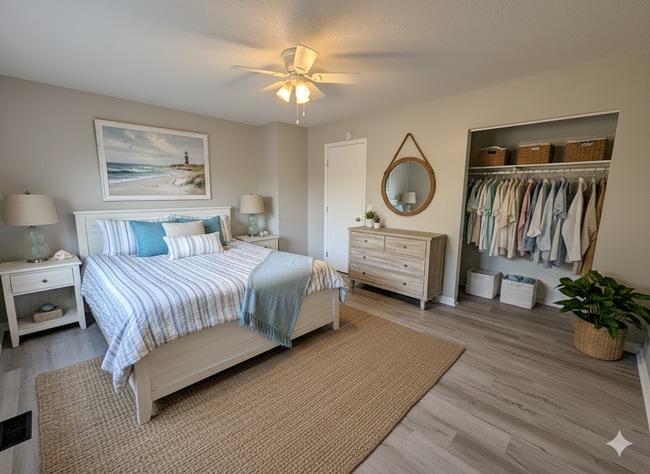 Building Photo - Myrtle Beach - 2 Bedroom / 1.5 Bathroom Townhome