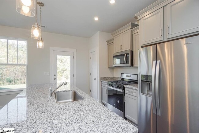 Building Photo - 9 Meteora Way