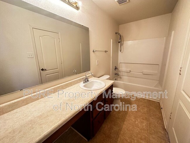 Building Photo - 723 Skywatch Ln