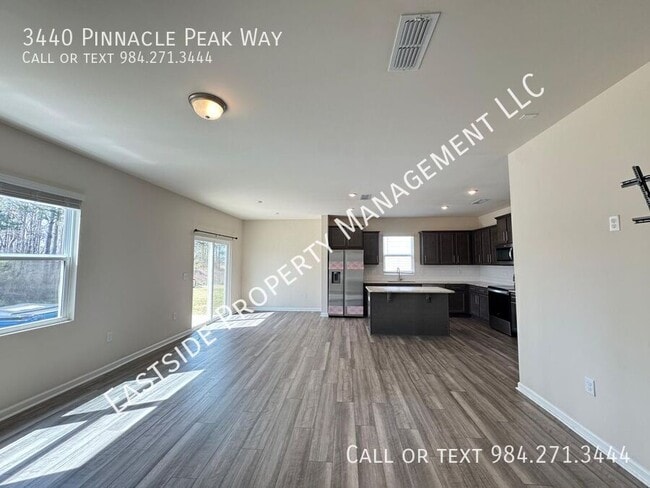 Building Photo - 3440 Pinnacle Peak Dr