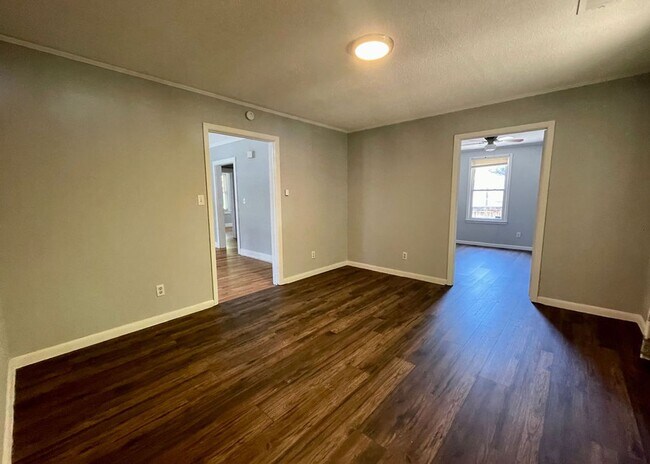 Building Photo - Available now. Totally remodeled 3 BR/2 BA...
