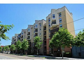 Building Photo - 1225 Island Ave