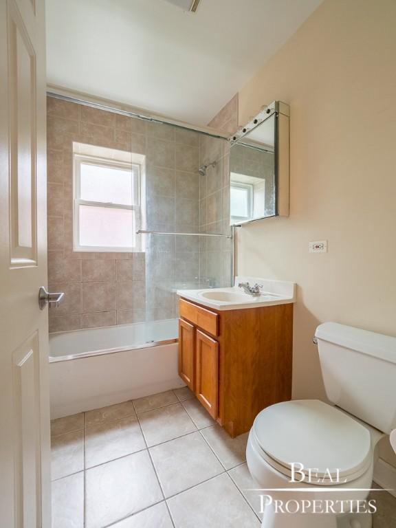 Building Photo - 2 bedroom in CHICAGO IL 60657