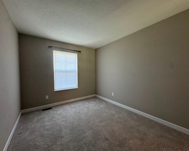 Building Photo - 6306 Avondale Woods Blvd