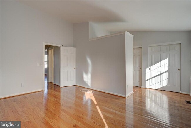 Building Photo - 12307 Sleepy Lake Ct