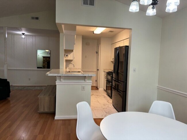 Building Photo - Ocean Lakes