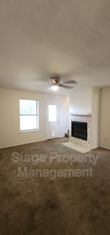Building Photo - 9110 Lanham St