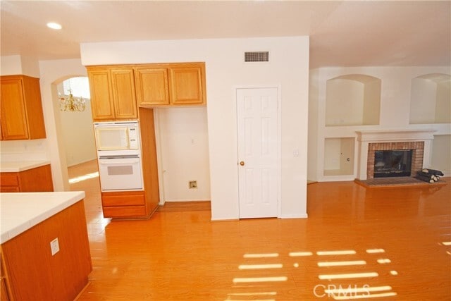 Building Photo - 1528 Rancho Hills Dr