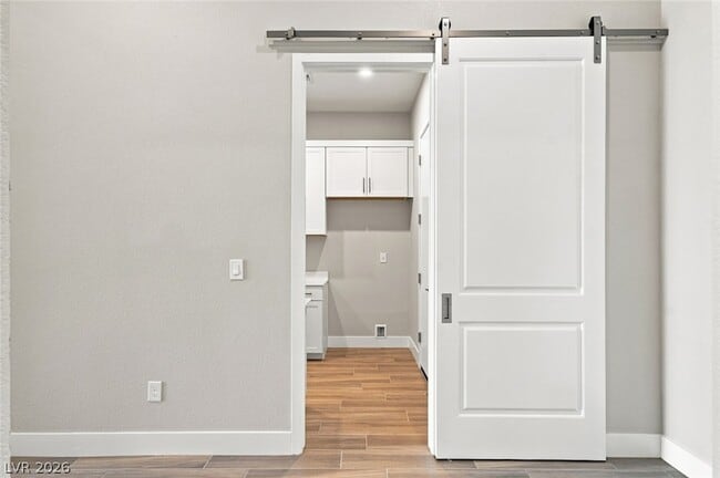 Building Photo - 964 Skyview Cv Ct