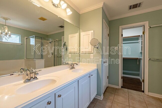 Building Photo - 2601 Tumbling River Dr