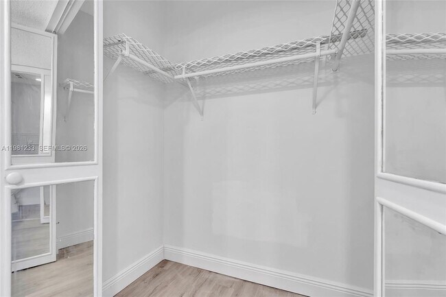 Building Photo - 2060 NW 81st Ave