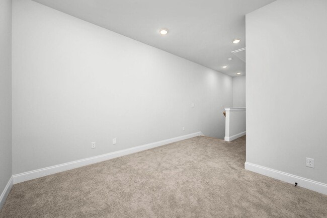 Building Photo - 2718 Willowoak Trl
