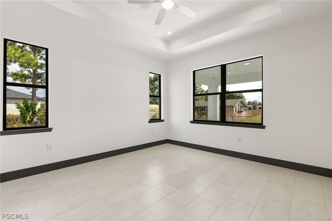 Building Photo - 3015 3rd St SW