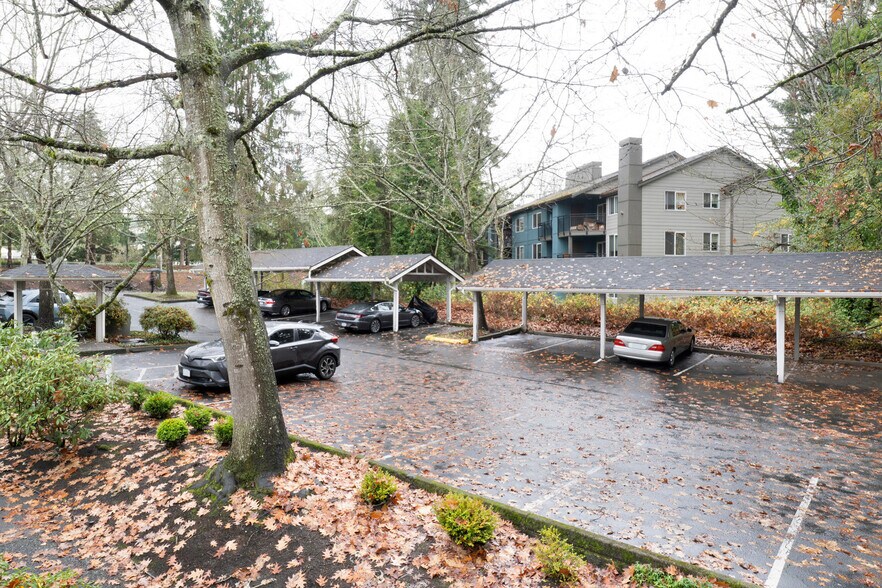 Building Photo - 15606 NE 40th St