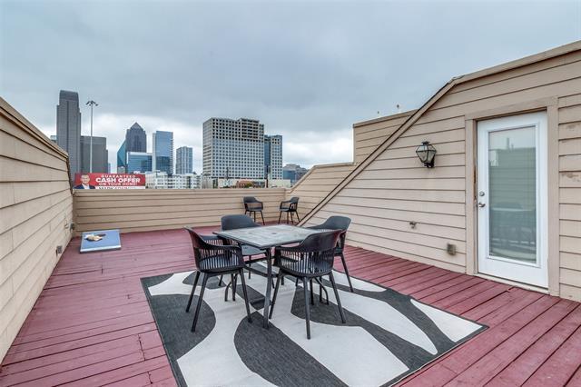 Building Photo - 1016 Liberty St