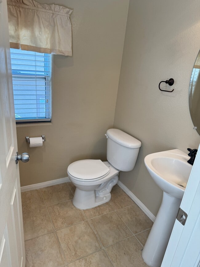 Building Photo - 10633 Chestnut Timber Ct
