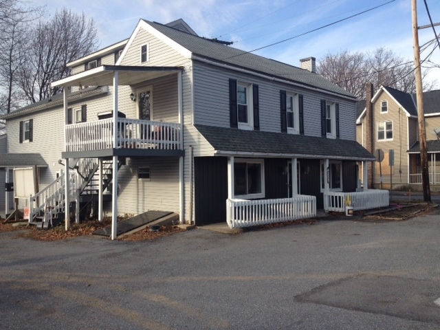 Building Photo - 800 Mohrsville Rd