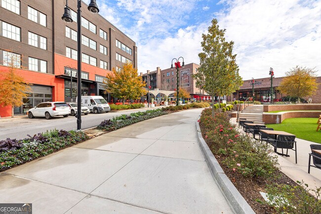 Building Photo - 255 High St