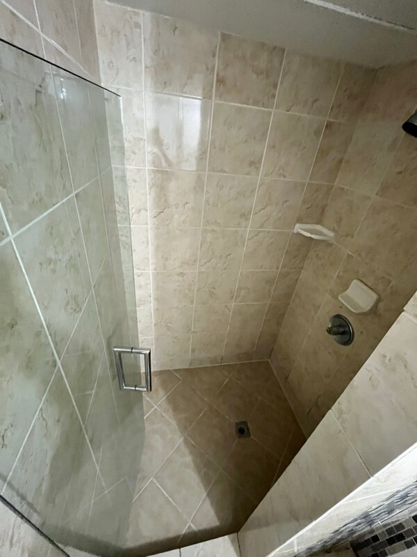 Building Photo - 1135 SW 127th Ct