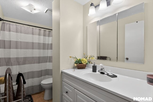 Building Photo - 603 Dellinger Dr