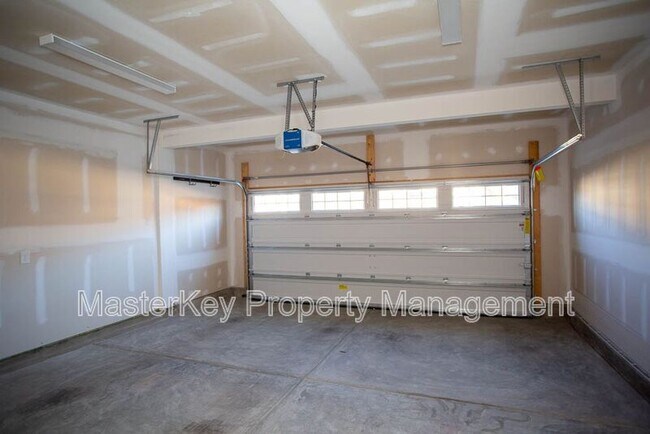 Building Photo - 1217 Watcher Wy