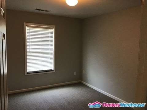 Building Photo - 416 Vinings Vintage Cir SE