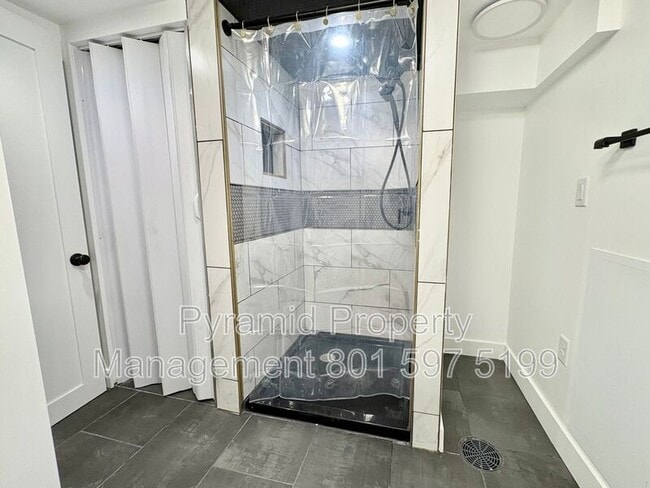 Building Photo - 578 E 1700 S