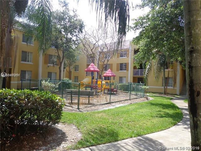 Building Photo - 777 SW 111th Way