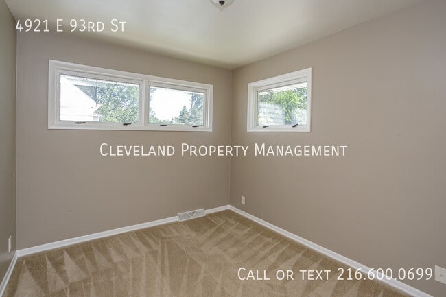 Building Photo - 4921 E 93rd St